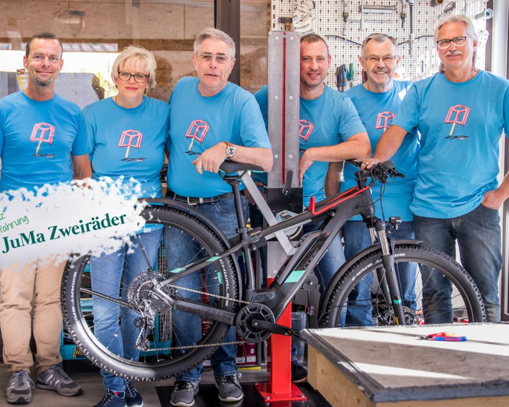 JuMa Zweiräder Glattbach Aschaffenburg - Unser Team von JuMa Zweiräder, und wir freuen uns schon sehr auf Ihren Besuch!